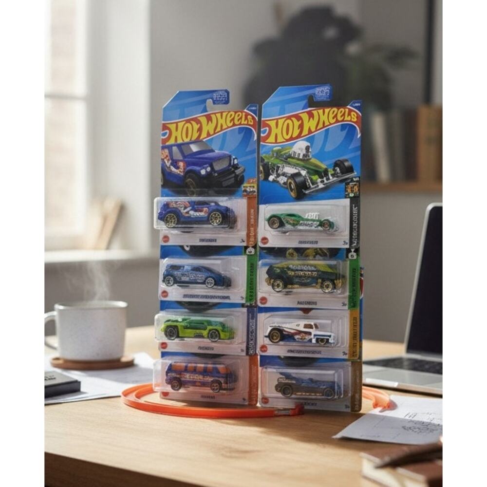 Hot Wheels Diecast Cars Lot of Eight New in Package